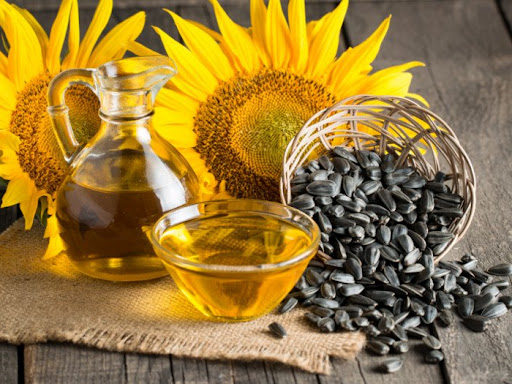 Ukrainian Sunflower Oil Company Develops Alternative Logistics Model