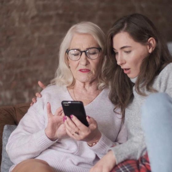 Smartphone for Every Vaccinated Pensioner