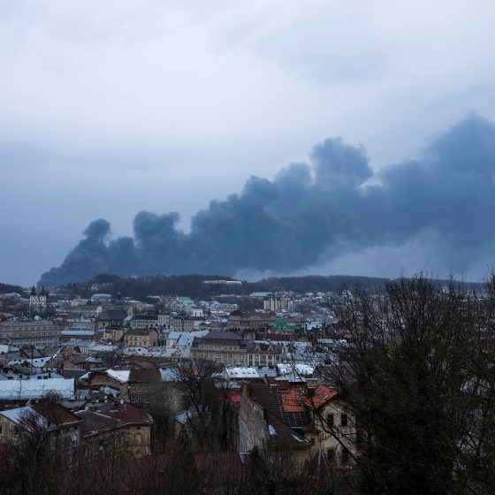 Ukraine — Builds, Russia — Destroys