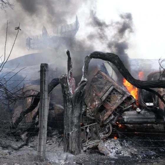 Compression of the Occupation Ring Around Mariupol