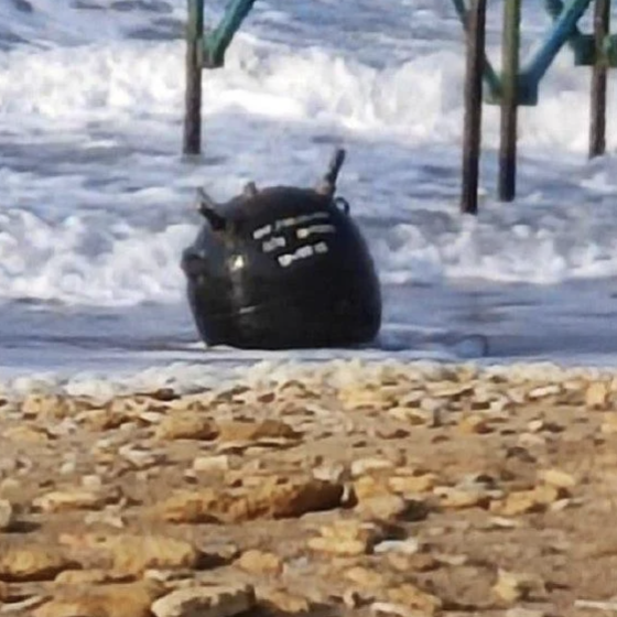 On the Shore Again Threw Russian Mine