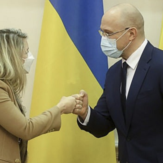 Canada Explores Transfer of Frozen Russian Assets to Ukraine