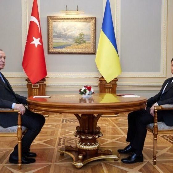The First Negotiations Between Zelenskyy and Putin