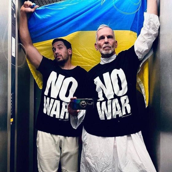 Blue-Yellow Wins Russian Red