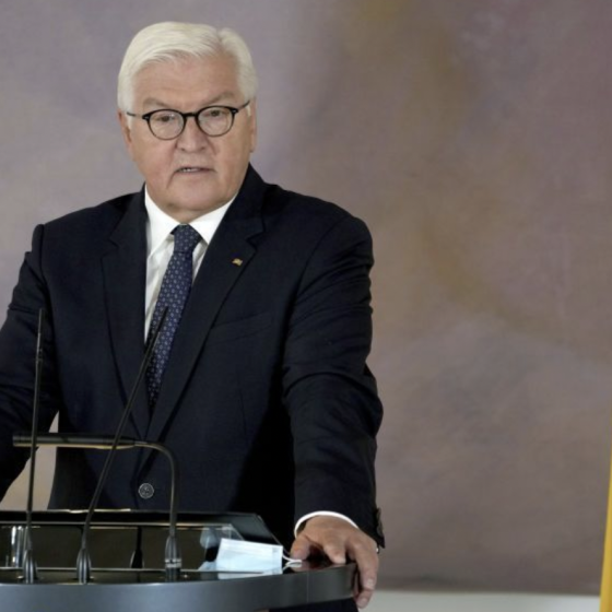 Presidents of Ukraine and Germany Talked by Phone for 45 Minutes 