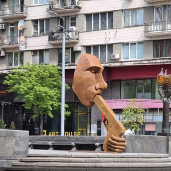 Ukrainian Hint For Putin — “Shoot yourself”