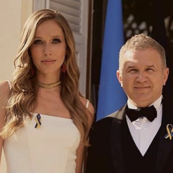 In Cannes Collected €50.000 For Ukraine