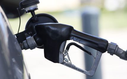 Occupiers Profit From Ukrainian Business And Scarce Gasoline