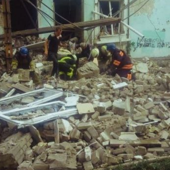Russians Caused a Fatal Blow to People’s Shelter in Lysychansk