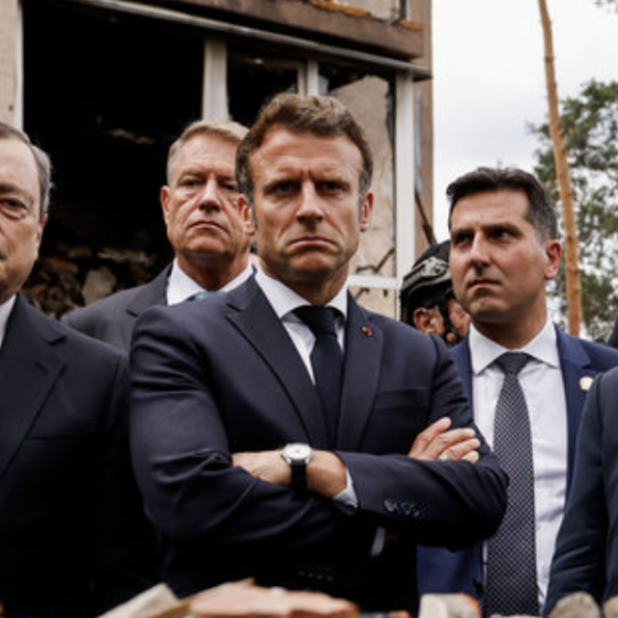 Macron Admitted War Crime Signs in Ukraine