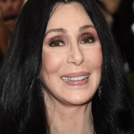 Cher Speaks in Support of Ukrainians