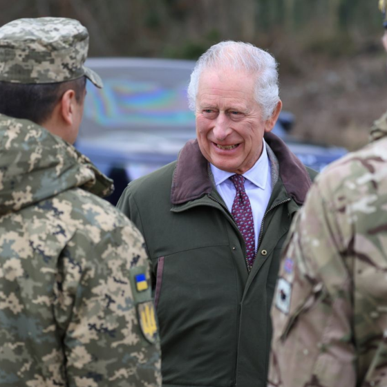 Charles III Visited the Ukrainian Military in Britain
