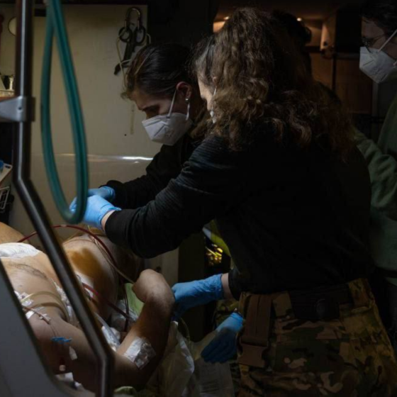 Ukrainian Medics Rescue Soldiers in Eastern Ukraine