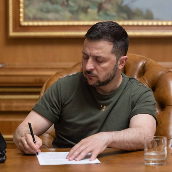 Telephone Talks Between Zelensky Macron