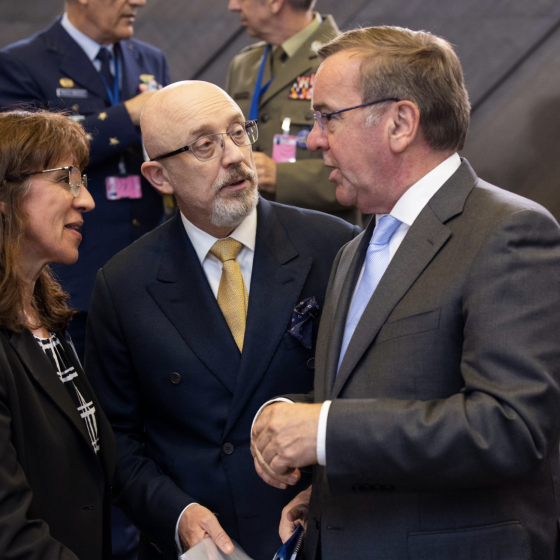 Portugal Sends “M-113” and Howitzers to Ukraine