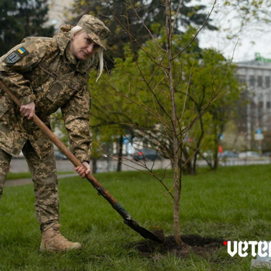 1 Magnolia — Army Boots for a Soldier-Woman 