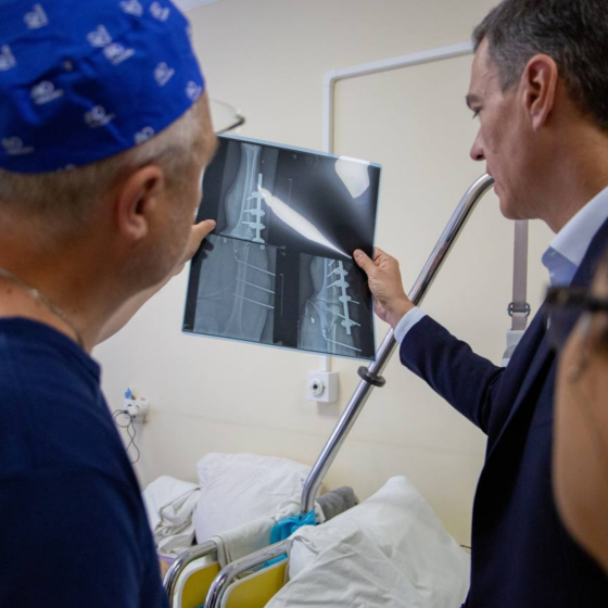 PM of Spain Visited Wounded Ukrainian Soldiers