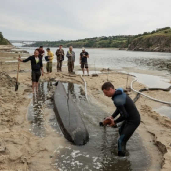  1.000-Year-Old Boat Found in Kherson