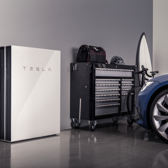 Poland Donated 500 “Tesla Powerwall” to Ukraine 