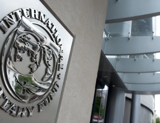 IMF Approves $880 Million Tranche for Ukraine