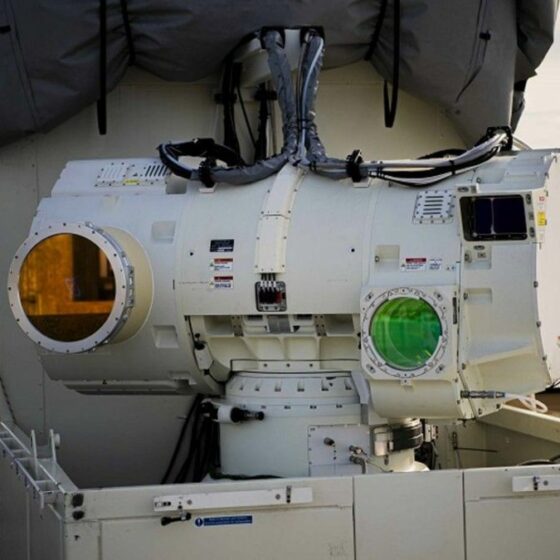 UK Explores Sending DragonFire Laser Weapon Prototype to Ukraine, Says Defense Minister Shepps