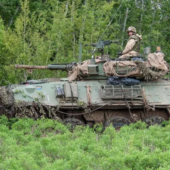 Canada Expands Military Aid to Ukraine with M113 and Coyote Armored Vehicles