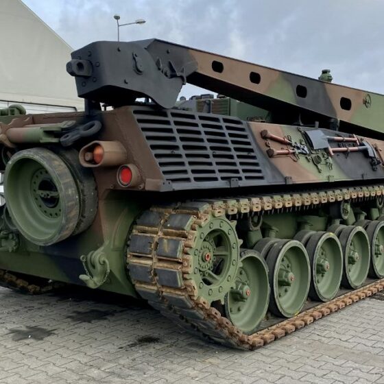Bergepanzer from Germany and 152-mm Shells from Turkey: Military Aid Ukraine Received This Week
