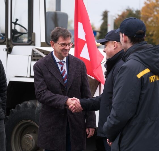 Switzerland Provides Ukraine with 30 Debris-Clearing Vehicles and 30 Fire Pumps