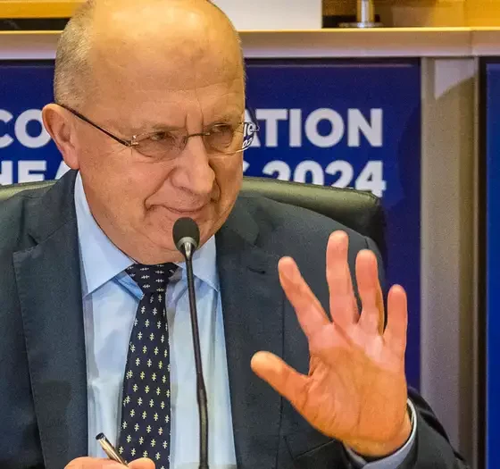 EU’s First Defense Commissioner Visits Ukraine Amid Russian Attack