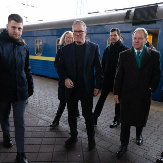British Prime Minister Starmer Arrives in Kyiv to Sign a 100-Year Partnership
