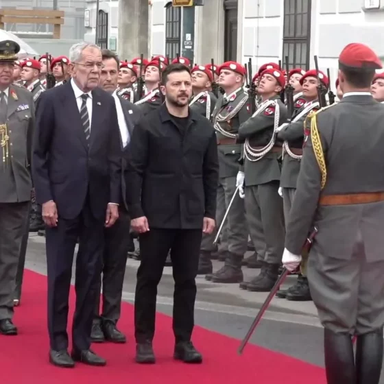 Zelensky visits Vienna: reconstruction finance and possible Austrian venue for future peace talks top agenda