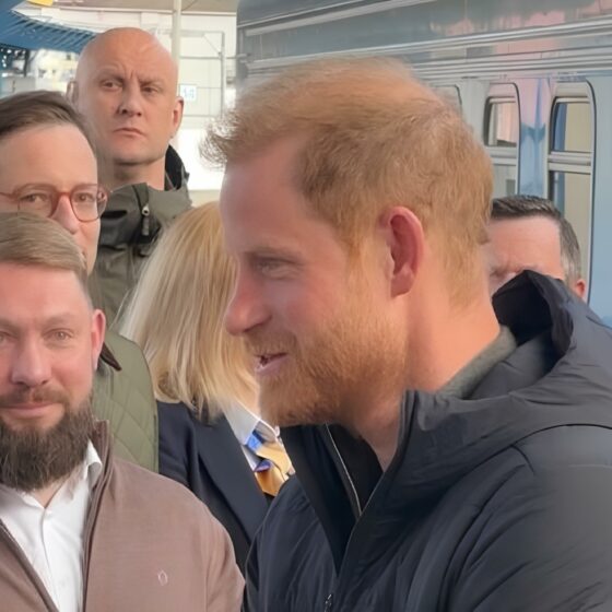 El principe Harry realizo una visita no anunciada a Ucrania