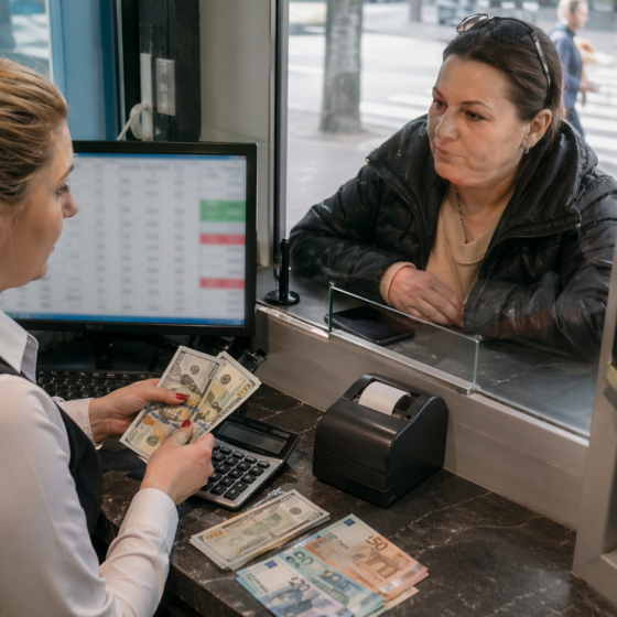 Que esperar del dolar y el euro en Ucrania: el mercado busca equilibrio